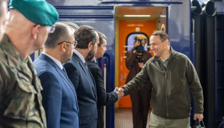 Глава МЗС Польщі прибув до Києва — Варшава називає візит підтримкою